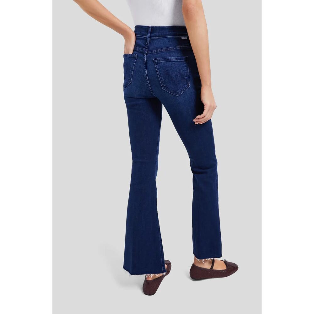 MOTHER  The Weekender Mid Rise Fray Flare Jeans Mint Condition Women's Size 33 - Picture 2 of 12